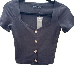 Abercrombie & Fitch Sweetheart Neckline Crop Top